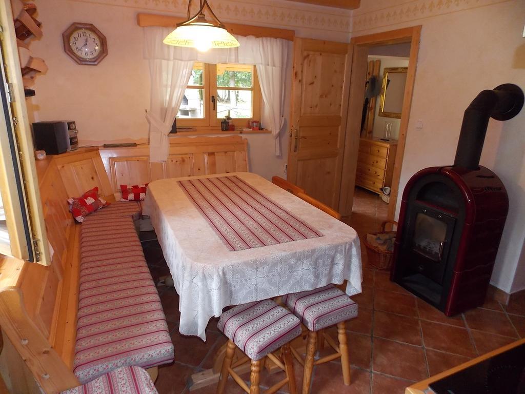 Holiday House Kaja Mojstrana Bilik gambar