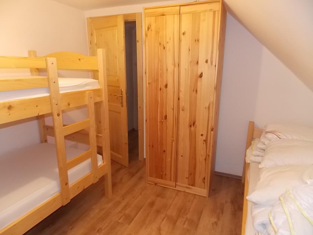 Holiday House Kaja Mojstrana Bilik gambar